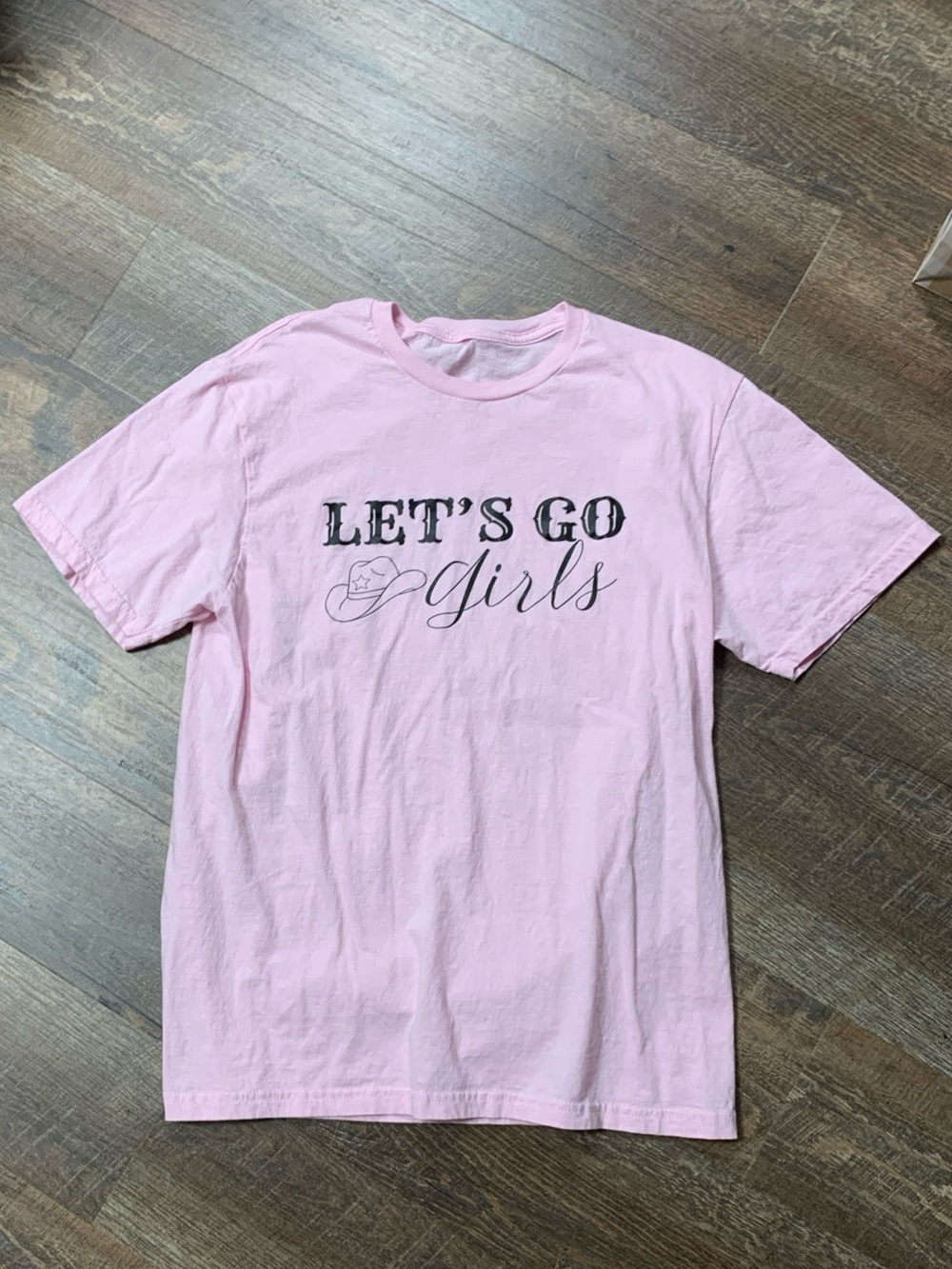 LET'S GO Girls Pink Graphic Tee with Cowboy Hat size M EUC